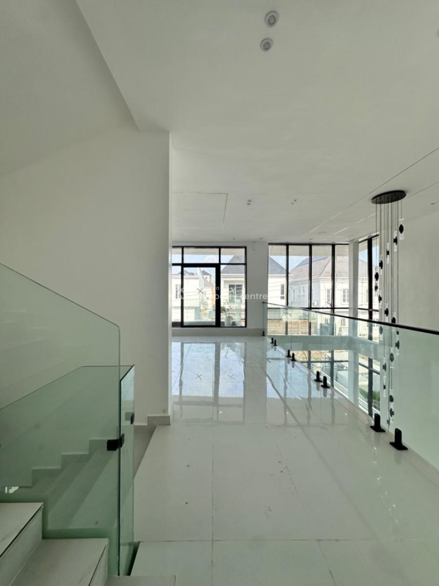 Luxurious 5 Bedrooom, Lekki County Estate, Lekki, Lagos, Detached Duplex for Sale