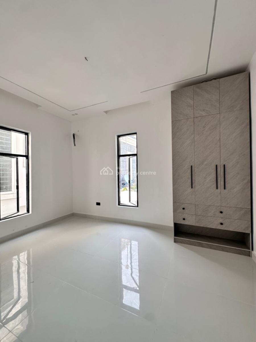 Luxurious 5 Bedrooom, Lekki County Estate, Lekki, Lagos, Detached Duplex for Sale
