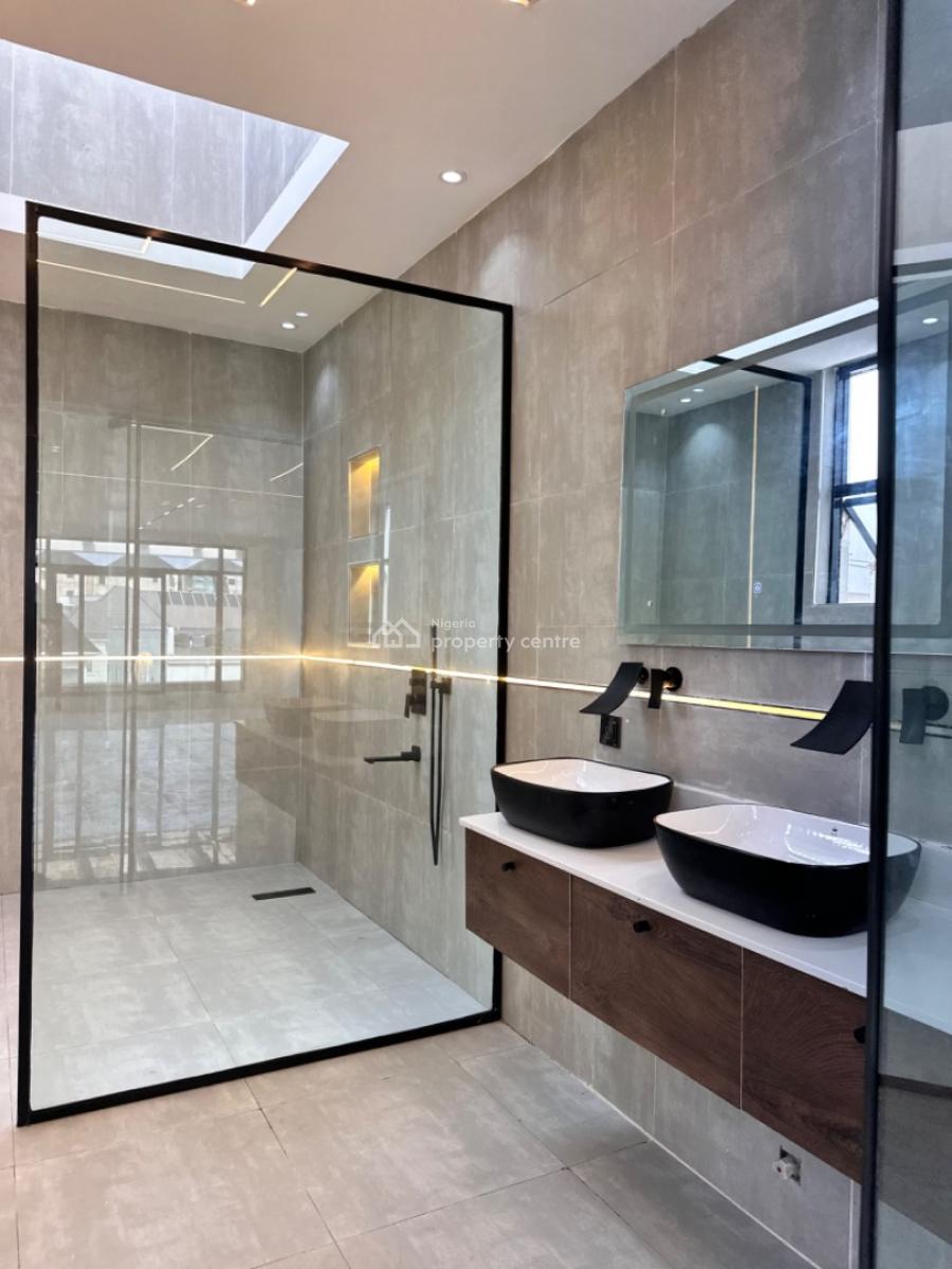 Luxurious 5 Bedrooom, Lekki County Estate, Lekki, Lagos, Detached Duplex for Sale