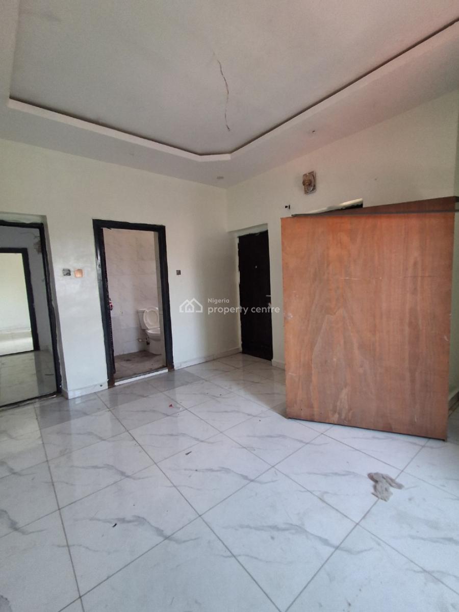 2bedroom Upstairs, in an Estate, Badore, Ajah, Lagos, House for Rent