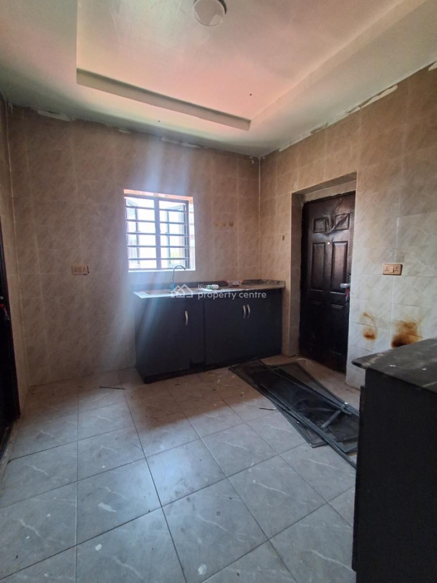2bedroom Upstairs, in an Estate, Badore, Ajah, Lagos, House for Rent