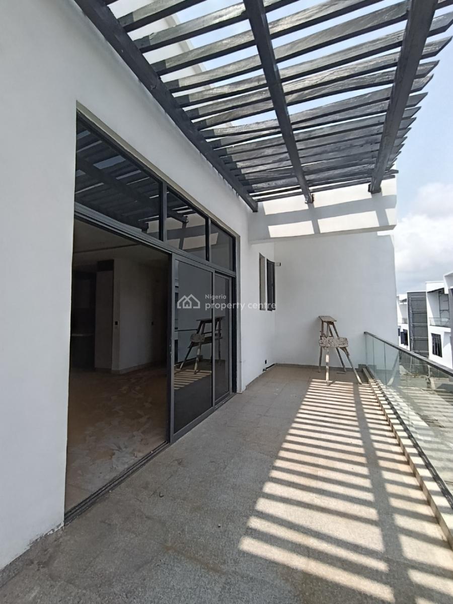 Fully Service 2bedroom Pent Apartment +swimming Pool+gym+24hrs Light, Lekki Phase 1, Lekki Phase 1, Lekki, Lagos, Flat / Apartment for Rent