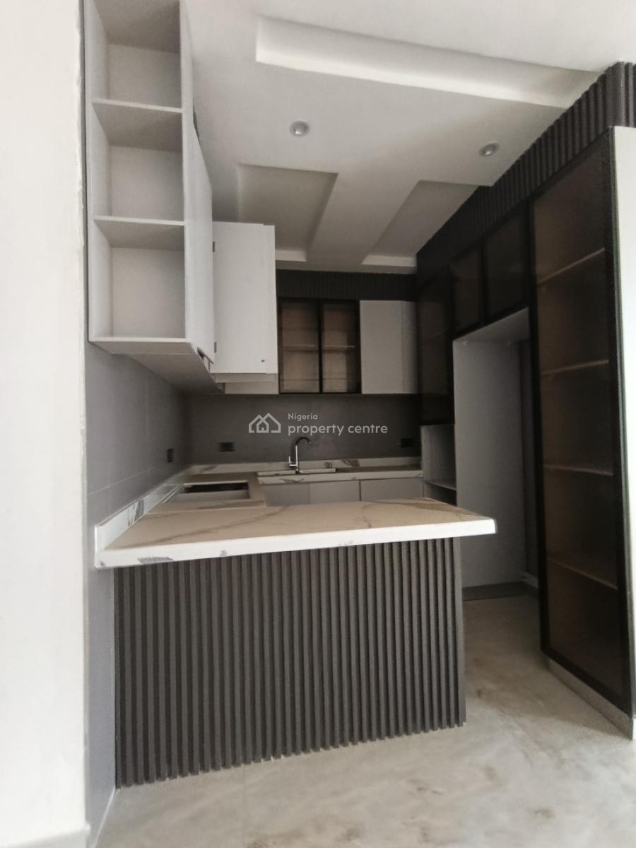 Fully Service 2bedroom Pent Apartment +swimming Pool+gym+24hrs Light, Lekki Phase 1, Lekki Phase 1, Lekki, Lagos, Flat / Apartment for Rent