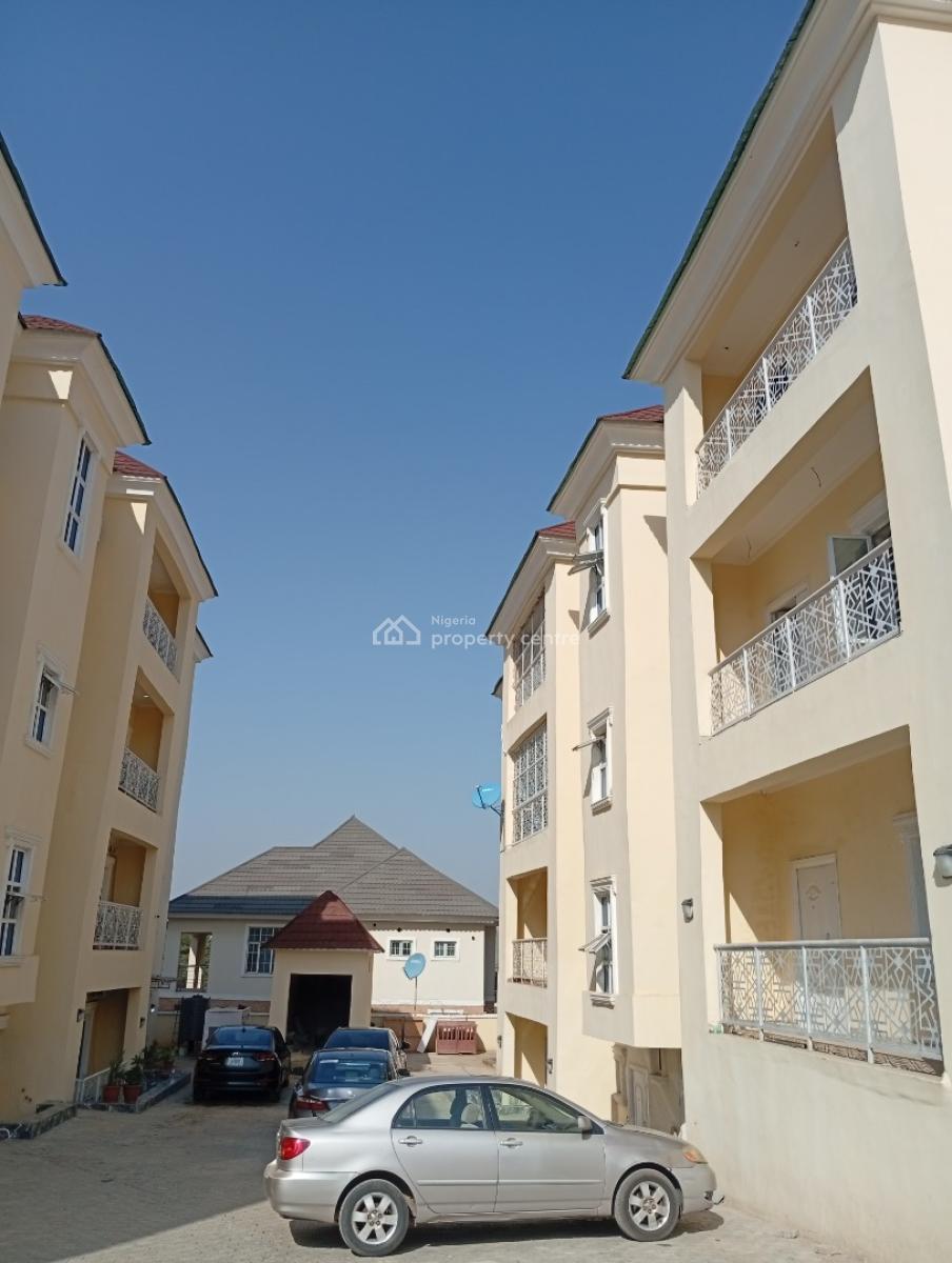 3 Bedroom Flat with a Room Bq, in an Estate in Katampe Main, Katampe (main), Katampe, Abuja, Flat / Apartment for Sale