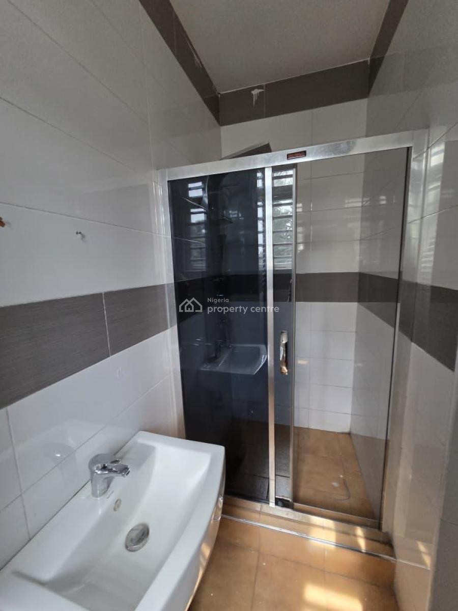 an Amazingly Built 3 Bedroom Apartment with a Bq, Adeniyi Jones, Ikeja, Lagos, Block of Flats for Sale