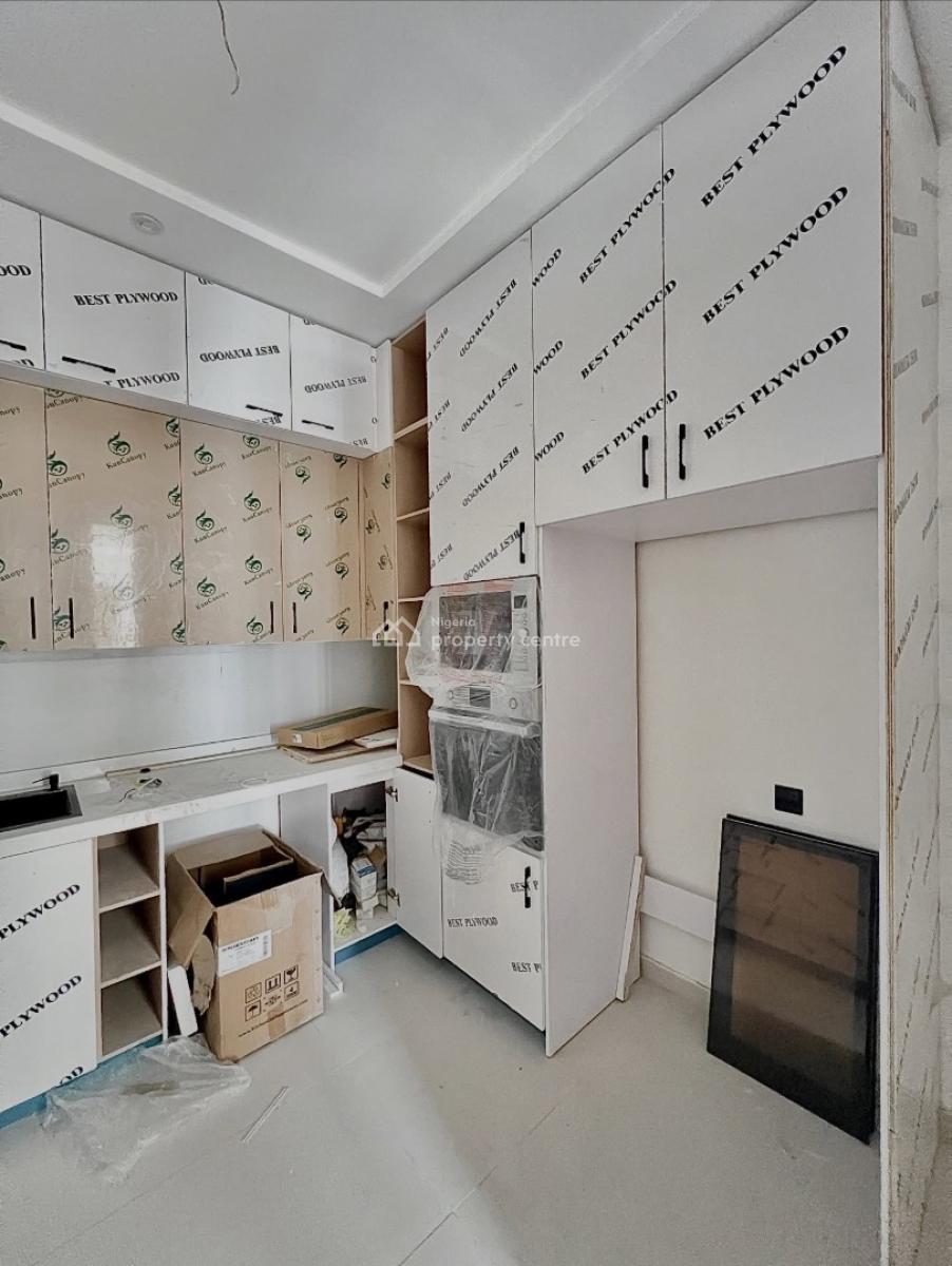 2bedroom Apartments with Pool, Gym and Rooftop Terrace, Fully Serviced 2 Bedroom Apartment for Sale, Ikate, Lekki, Lagos, Flat / Apartment for Sale