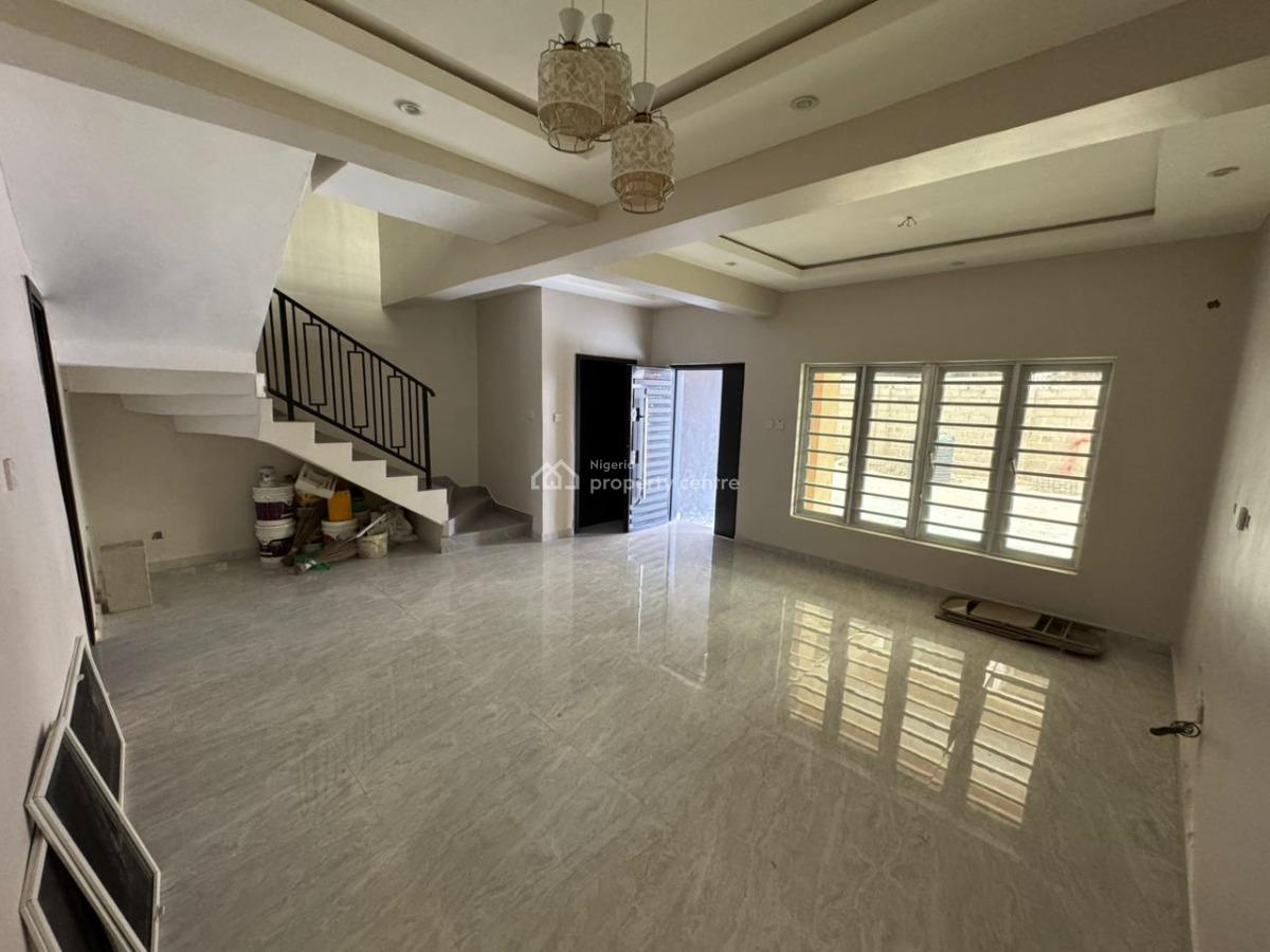 a Very Specious 3 Bedroom Terrace Duplex in a Service Estate, Lekki Right, Lekki, Lagos, House for Rent