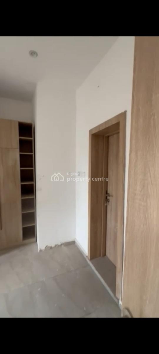 a Room and Parlour Self Containe, Behind Blenco Supermarket, Ikate Elegushi, Lekki, Lagos, Mini Flat (room and Parlour) for Rent