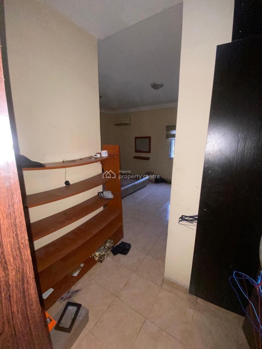 Spacious 3-bedroom Available, Agungi, Lekki, Lagos, Flat / Apartment for Rent