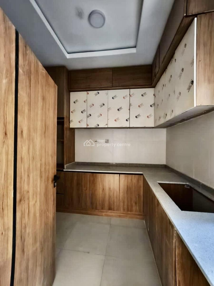 Lovely 3-bedroom Available, Osapa, Lekki, Lagos, Flat / Apartment for Rent