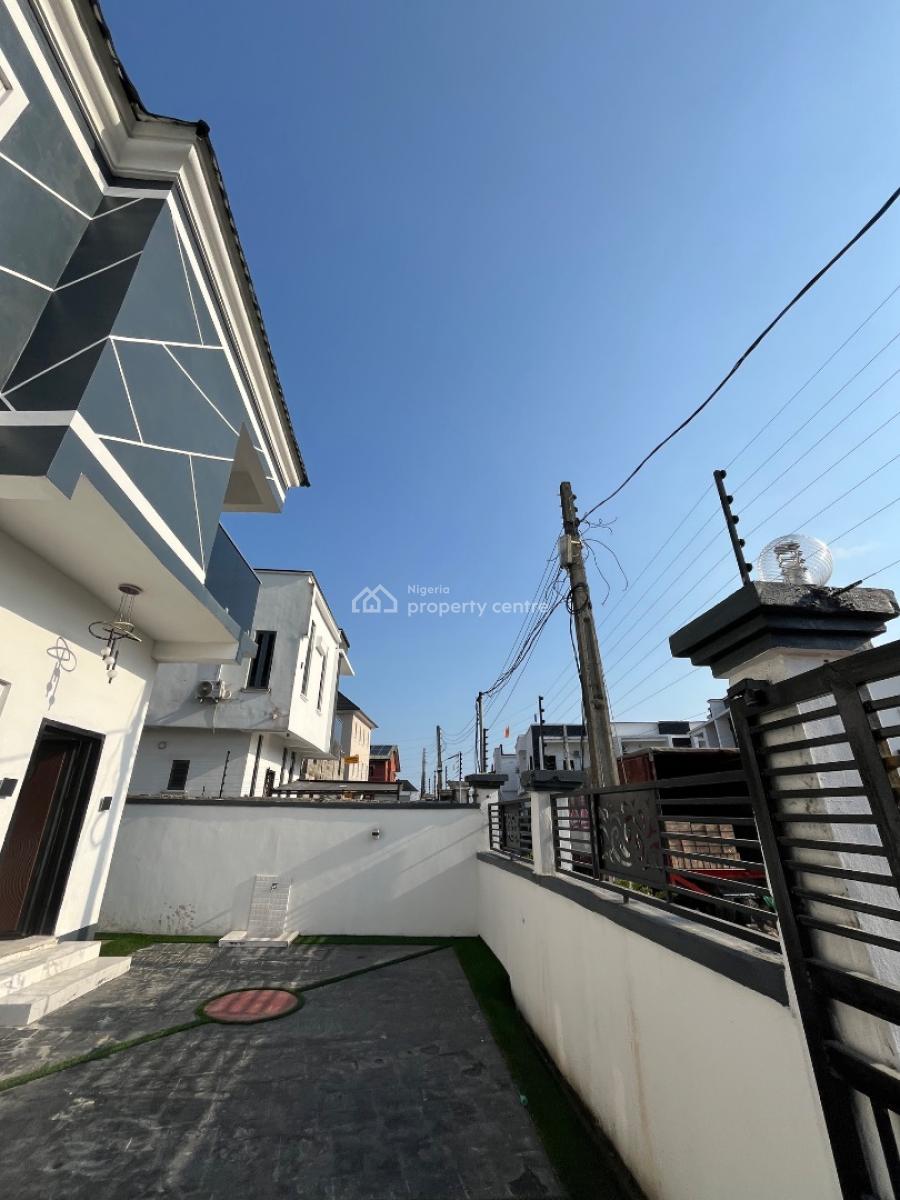 Semi-detached 4-bedroom Duplex + Bq, Thomas Estate, Ajah, Lagos, Semi-detached Duplex for Sale