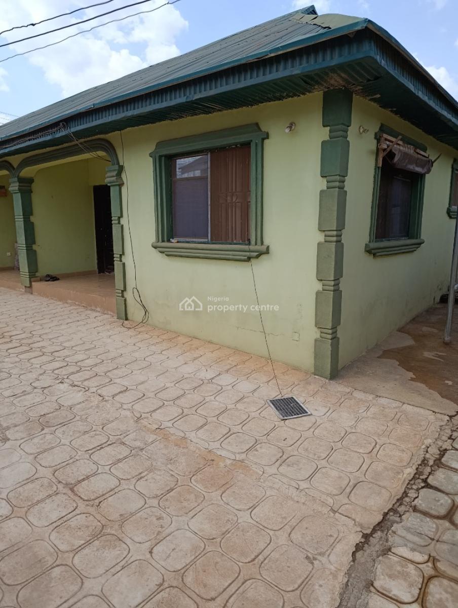 a Very Big Room Self Contain in a Gated Compound Full Pop, Oloruntedo, Iyana Agbala, Alakia, Ibadan, Oyo, Self Contain (single Rooms) for Rent