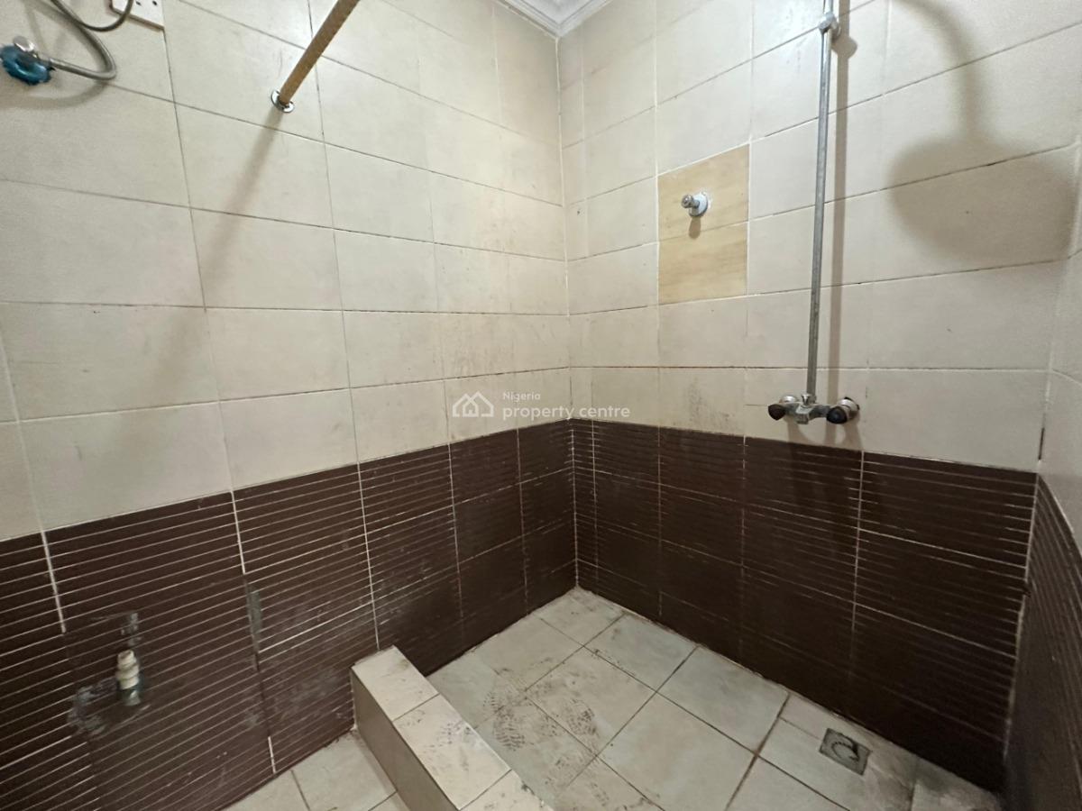3 Bedroom Apartment, Gra Phase 1, Magodo, Lagos, Flat / Apartment for Rent