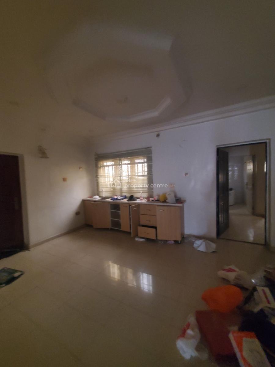 Superluxury 2bedroom Flat with Studio Kitchen, By American International School, Durumi, Abuja, Flat / Apartment for Rent
