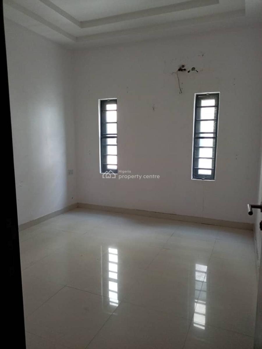 Well Maintained Spacious 3bedroom Duplex with Bq, in a Secured Estate Off Freedom Way, Lekki Phase 1, Lekki, Lagos, Semi-detached Duplex for Rent