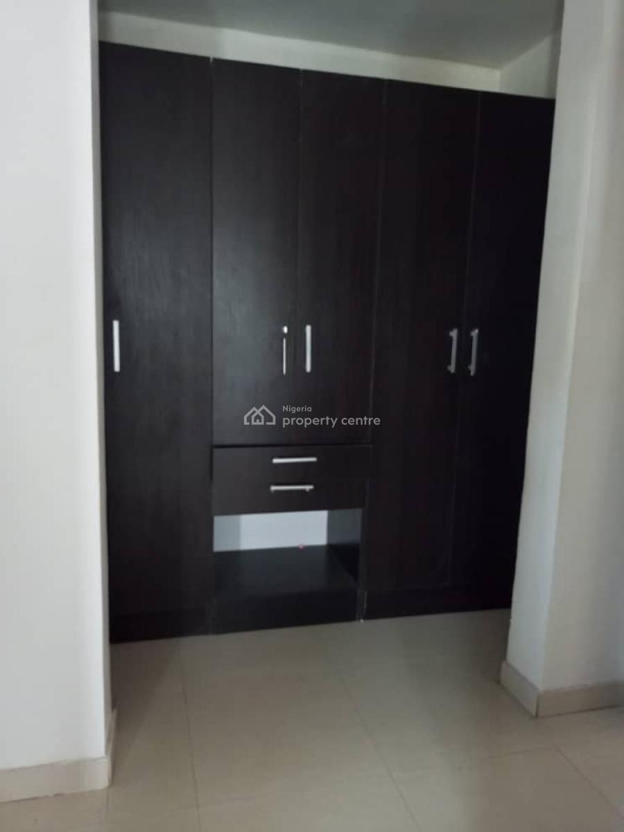 Well Maintained Spacious 3bedroom Duplex with Bq, in a Secured Estate Off Freedom Way, Lekki Phase 1, Lekki, Lagos, Semi-detached Duplex for Rent