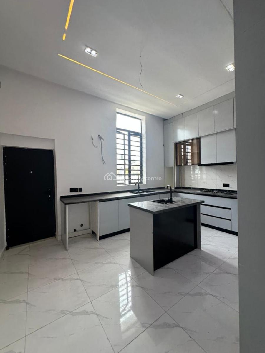 Spaciously Built 5bedroom Detached with Bq &swimming Pool in Ikota, Ikota ,lekki ,lagos ,nigeria, Ikota, Lekki, Lagos, Detached Duplex for Sale