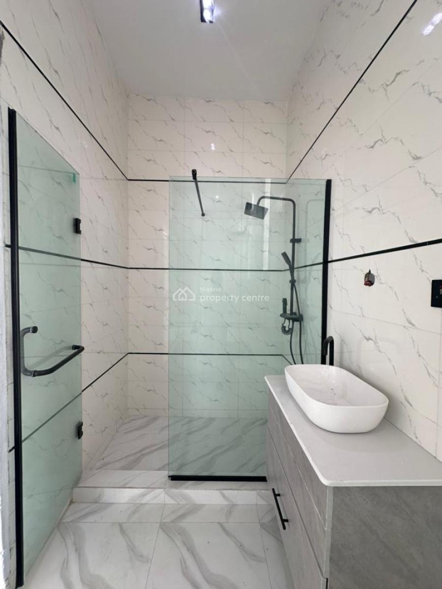 Spaciously Built 5bedroom Detached with Bq &swimming Pool in Ikota, Ikota ,lekki ,lagos ,nigeria, Ikota, Lekki, Lagos, Detached Duplex for Sale