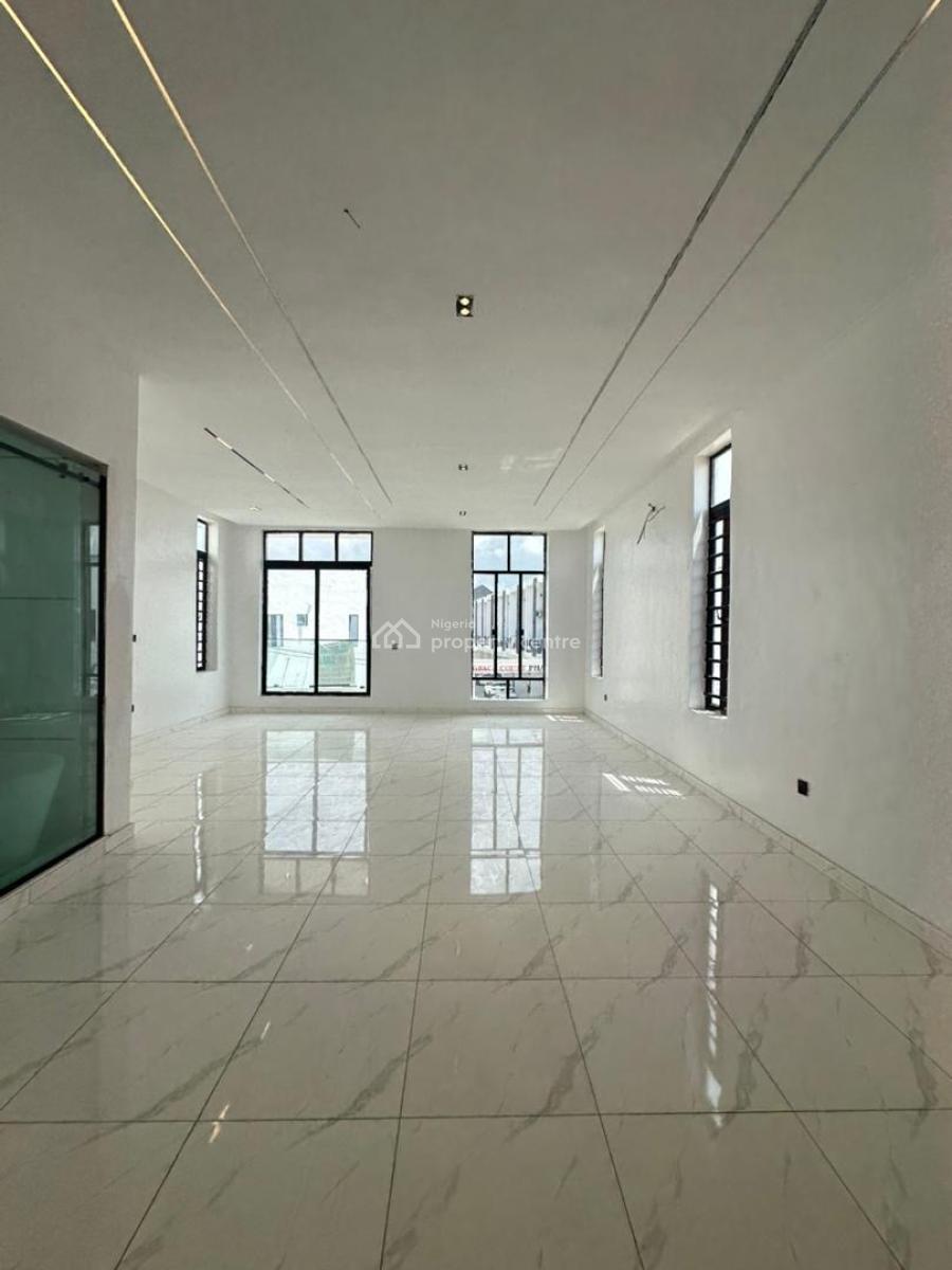 Spaciously Built 5bedroom Detached with Bq &swimming Pool in Ikota, Ikota ,lekki ,lagos ,nigeria, Ikota, Lekki, Lagos, Detached Duplex for Sale