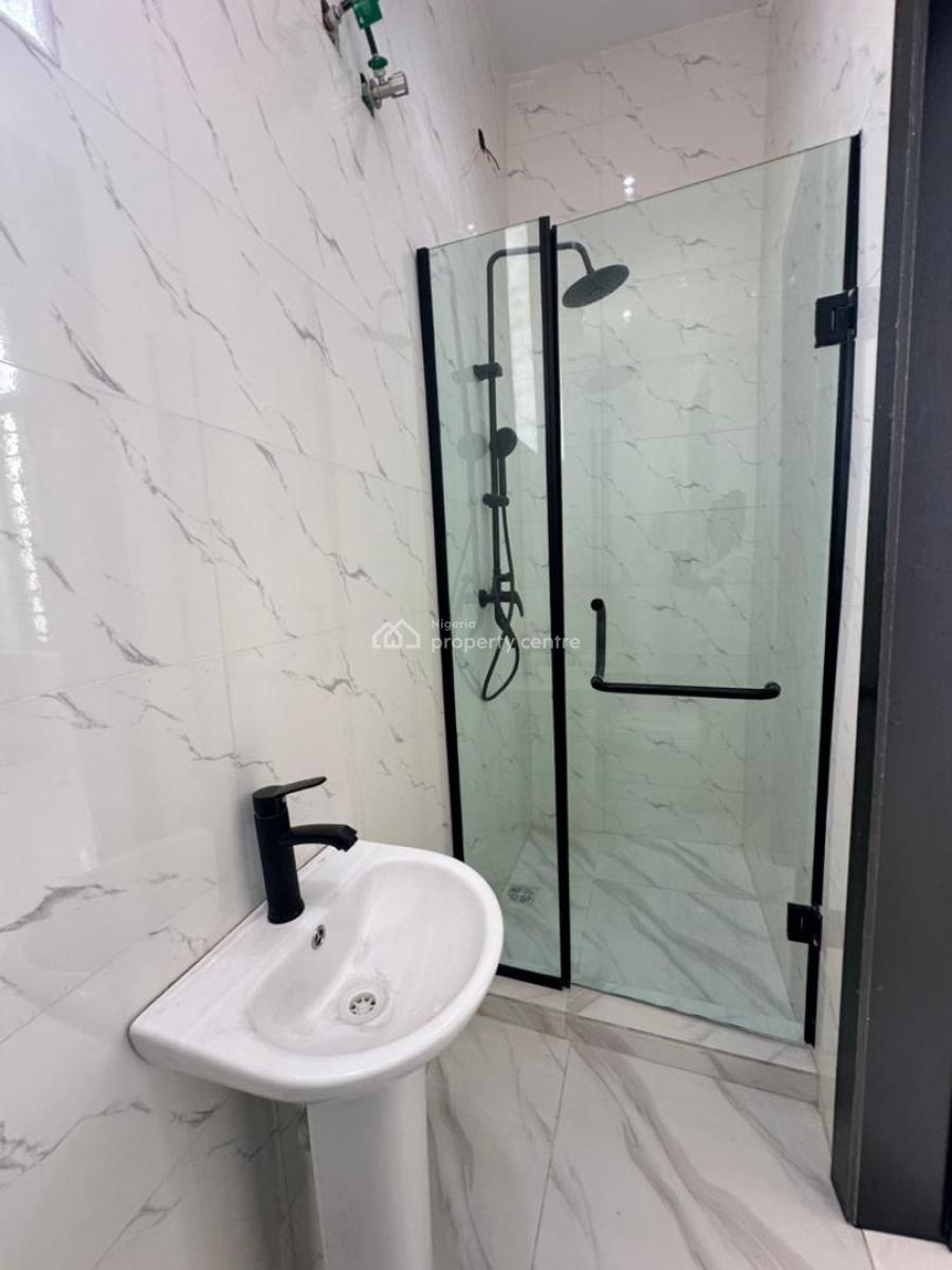 Spaciously Built 5bedroom Detached with Bq &swimming Pool in Ikota, Ikota ,lekki ,lagos ,nigeria, Ikota, Lekki, Lagos, Detached Duplex for Sale