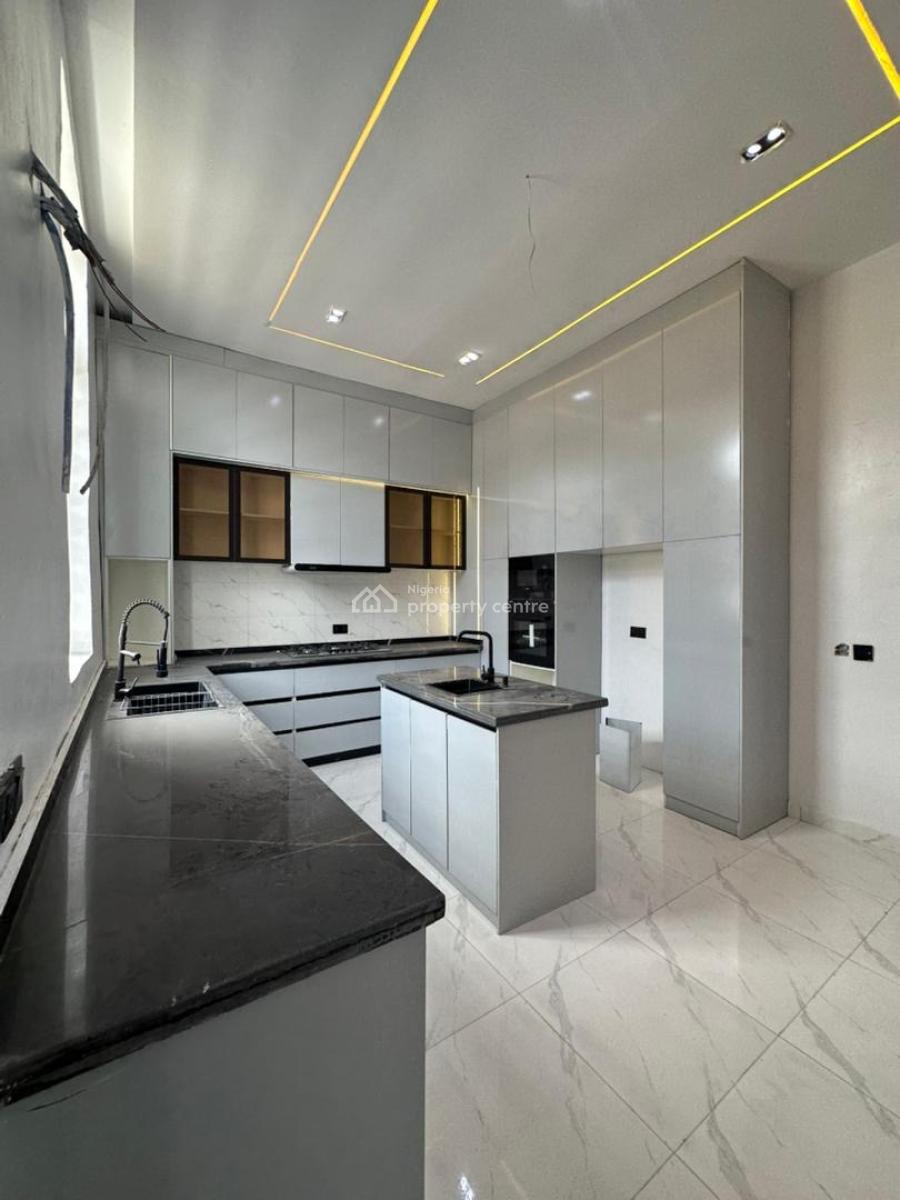 Spaciously Built 5bedroom Detached with Bq &swimming Pool in Ikota, Ikota ,lekki ,lagos ,nigeria, Ikota, Lekki, Lagos, Detached Duplex for Sale