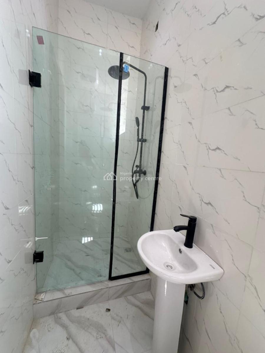 Spaciously Built 5bedroom Detached with Bq &swimming Pool in Ikota, Ikota ,lekki ,lagos ,nigeria, Ikota, Lekki, Lagos, Detached Duplex for Sale