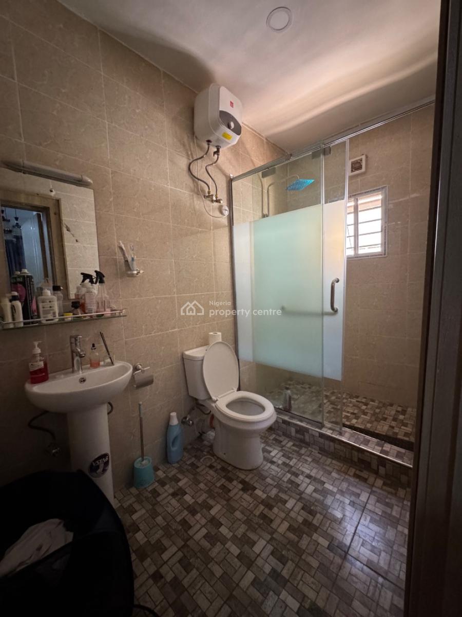 Well-finished 2 Bedroom Apartment (first Floor), Idu Industrial, Abuja, Flat / Apartment for Rent