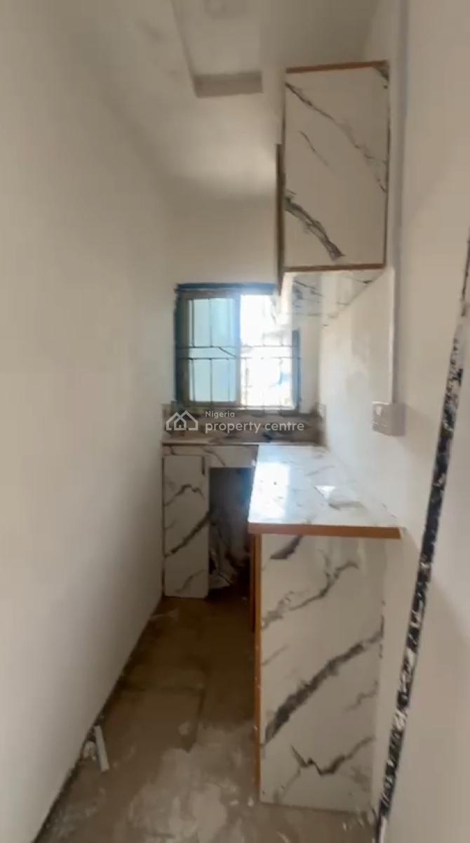 Lovely Mini-flat, Abule Ijesha, Yaba, Lagos, Mini Flat (room and Parlour) for Rent