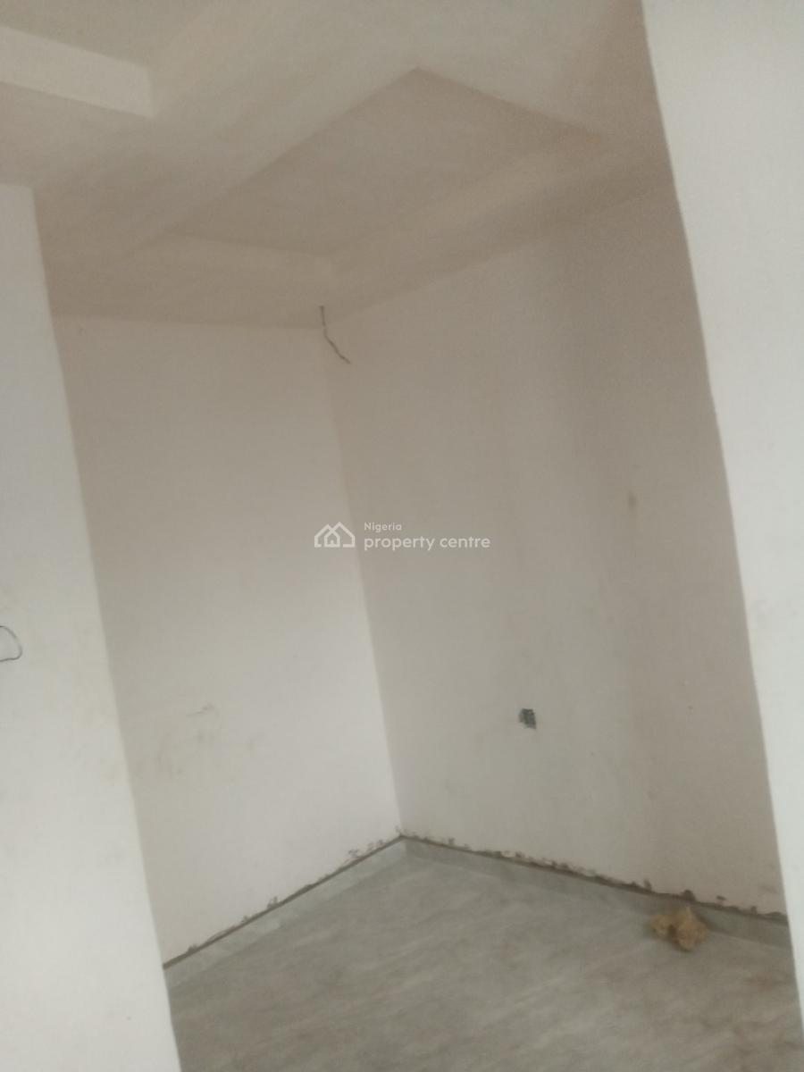 Newly Renovated 2 Bedroom, Ijesha, Surulere, Lagos, Flat / Apartment for Rent