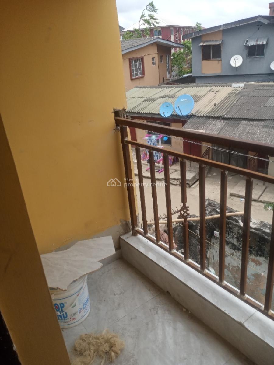 Newly Renovated 2 Bedroom, Ijesha, Surulere, Lagos, Flat / Apartment for Rent