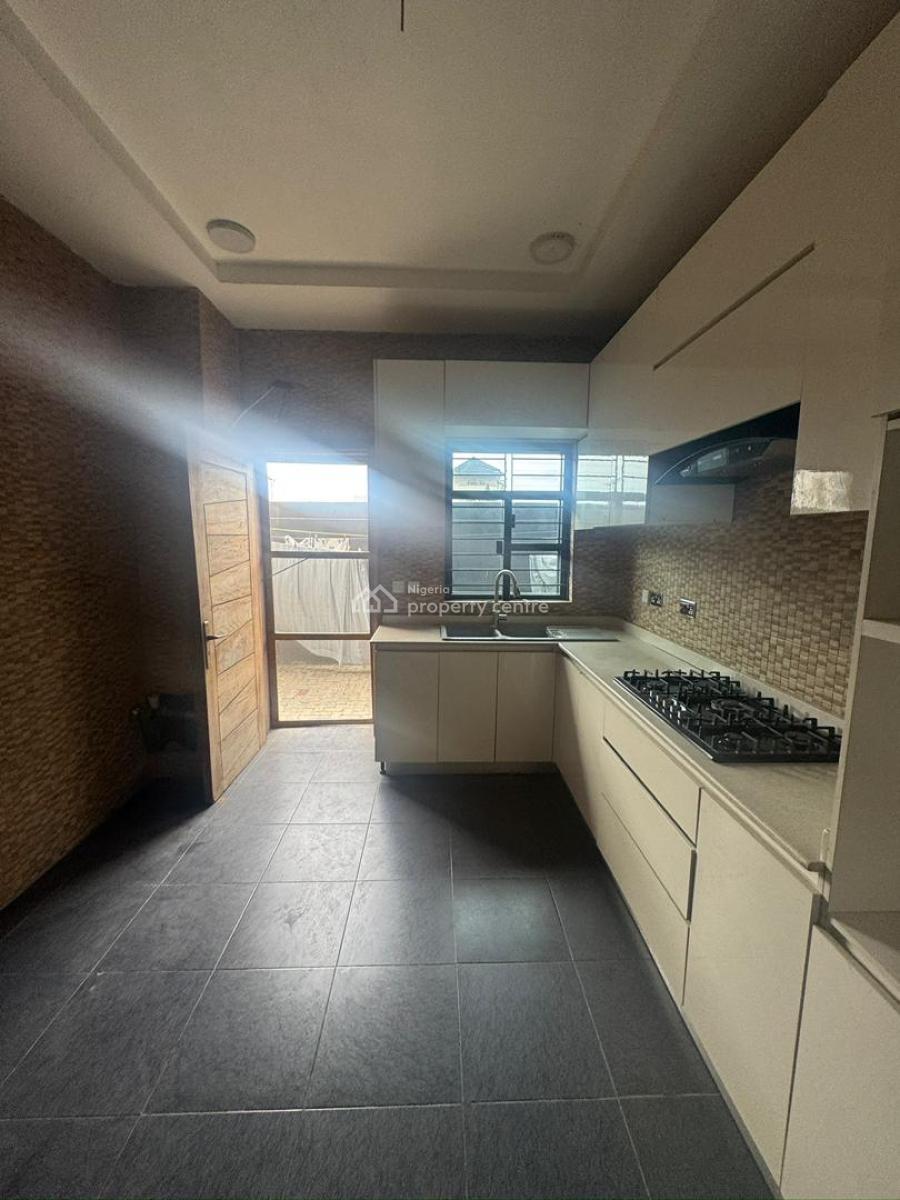 4-bedroom Maisonette + Bq- Vi, Victoria Island (vi), Lagos, Flat / Apartment for Rent