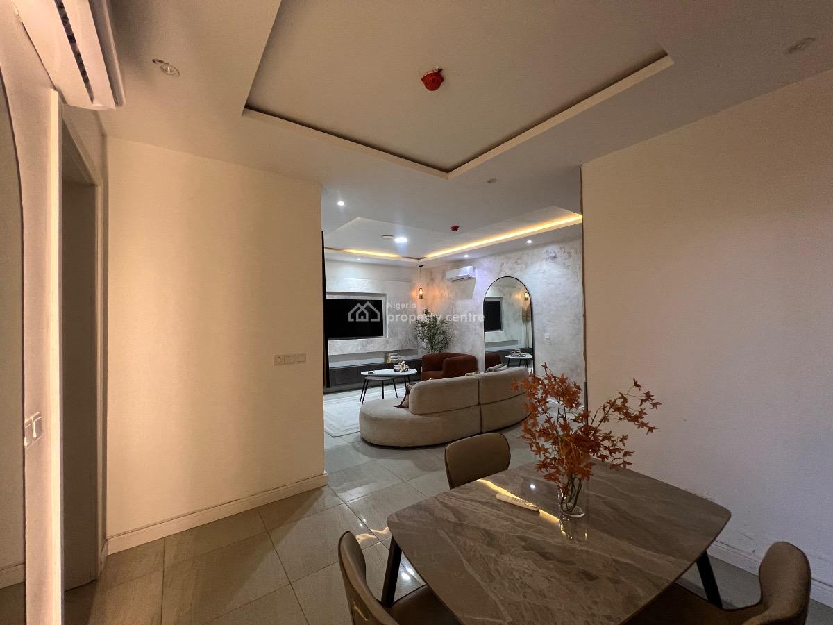 Luxury 2 Bedroom Apartment, Off Admiralty Road, Lekki Phase 1, Lekki, Lagos, Flat / Apartment for Rent