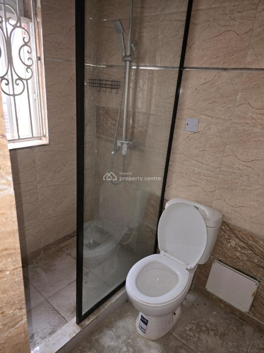 Tastefully Finished Self Service 2 Bedroom Apartment, Off Admiralty Way, Lekki Phase 1, Lekki, Lagos, Flat / Apartment for Rent