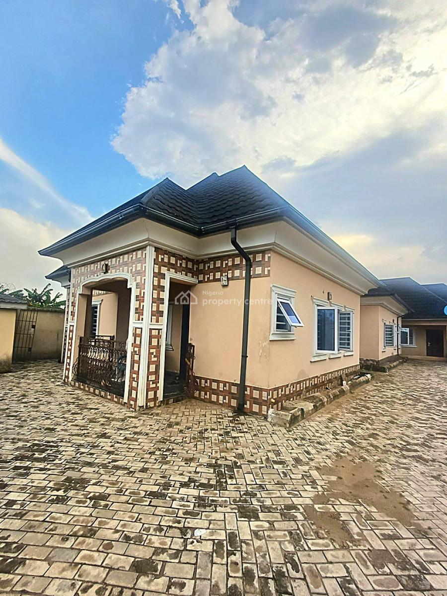 3 Bedroom Home with 2 Self Contain Bq, Mgbaraja New Road, Ada George, Port Harcourt, Rivers, Detached Bungalow for Sale