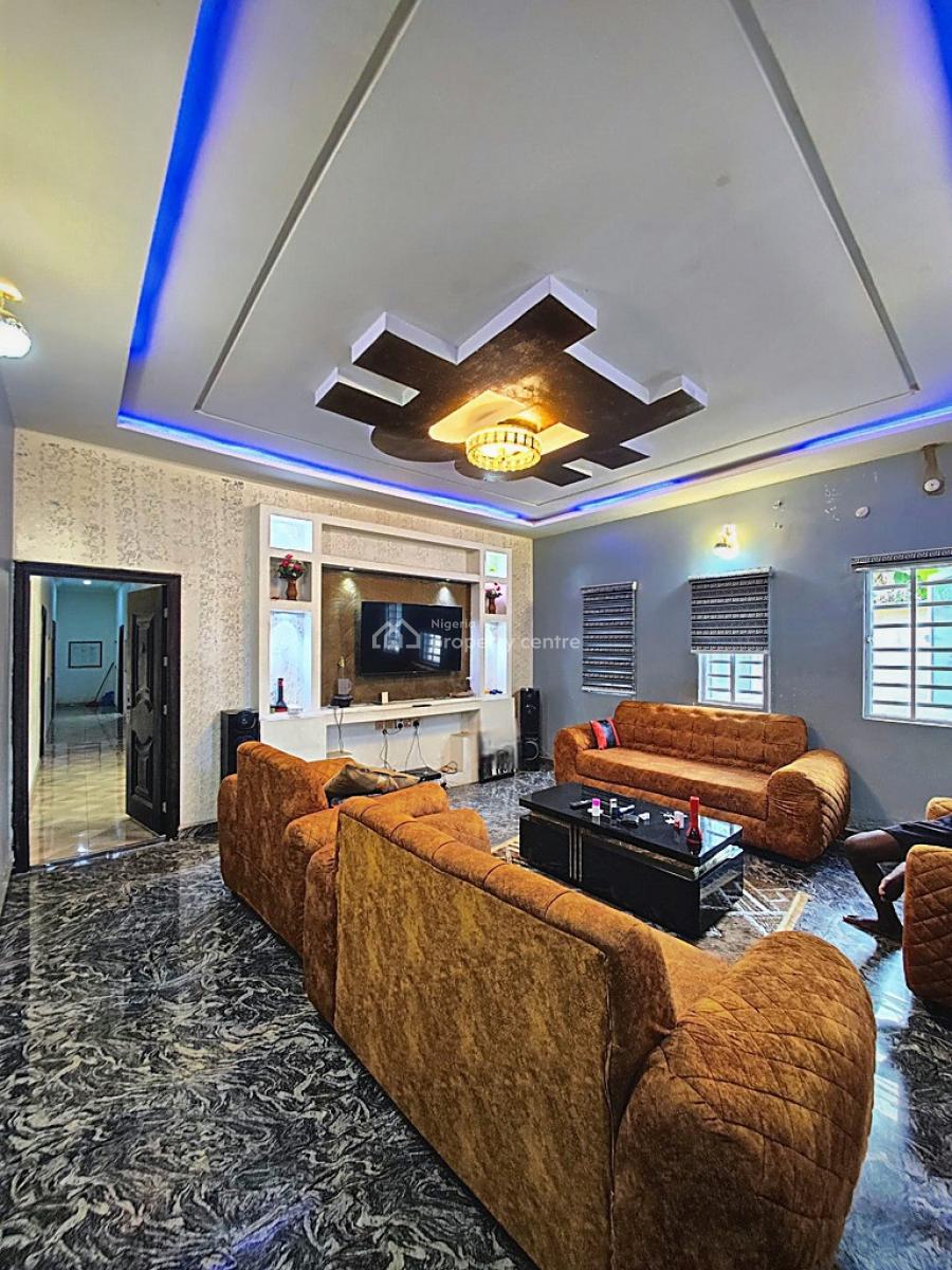 3 Bedroom Home with 2 Self Contain Bq, Mgbaraja New Road, Ada George, Port Harcourt, Rivers, Detached Bungalow for Sale