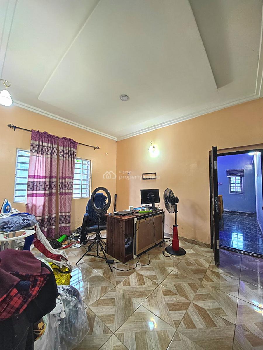 3 Bedroom Home with 2 Self Contain Bq, Mgbaraja New Road, Ada George, Port Harcourt, Rivers, Detached Bungalow for Sale