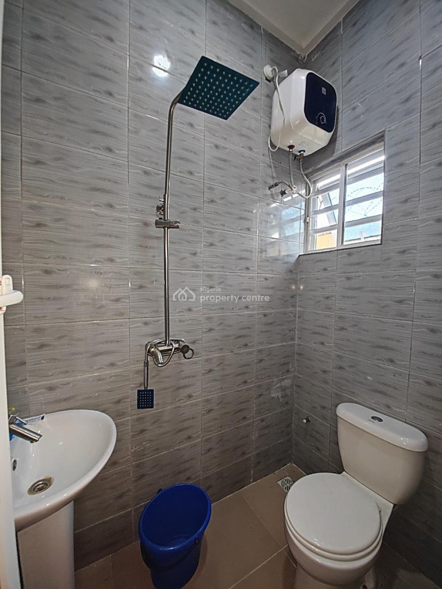 3 Bedroom Home with 2 Self Contain Bq, Mgbaraja New Road, Ada George, Port Harcourt, Rivers, Detached Bungalow for Sale