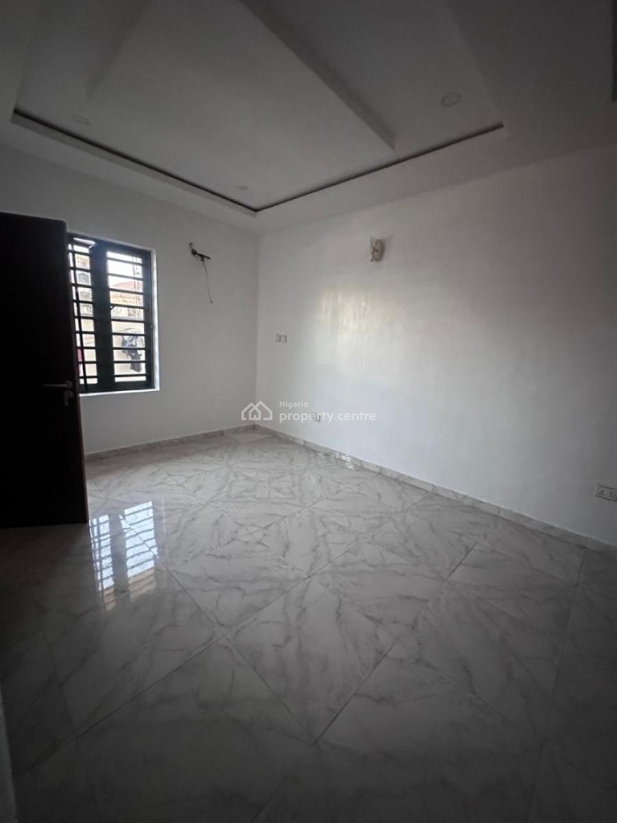Luxurious 2bedroom Apartment in a Serviced Estate, Ologolo, Lekki, Lagos, Ologolo, Lekki, Lagos, Flat / Apartment for Rent