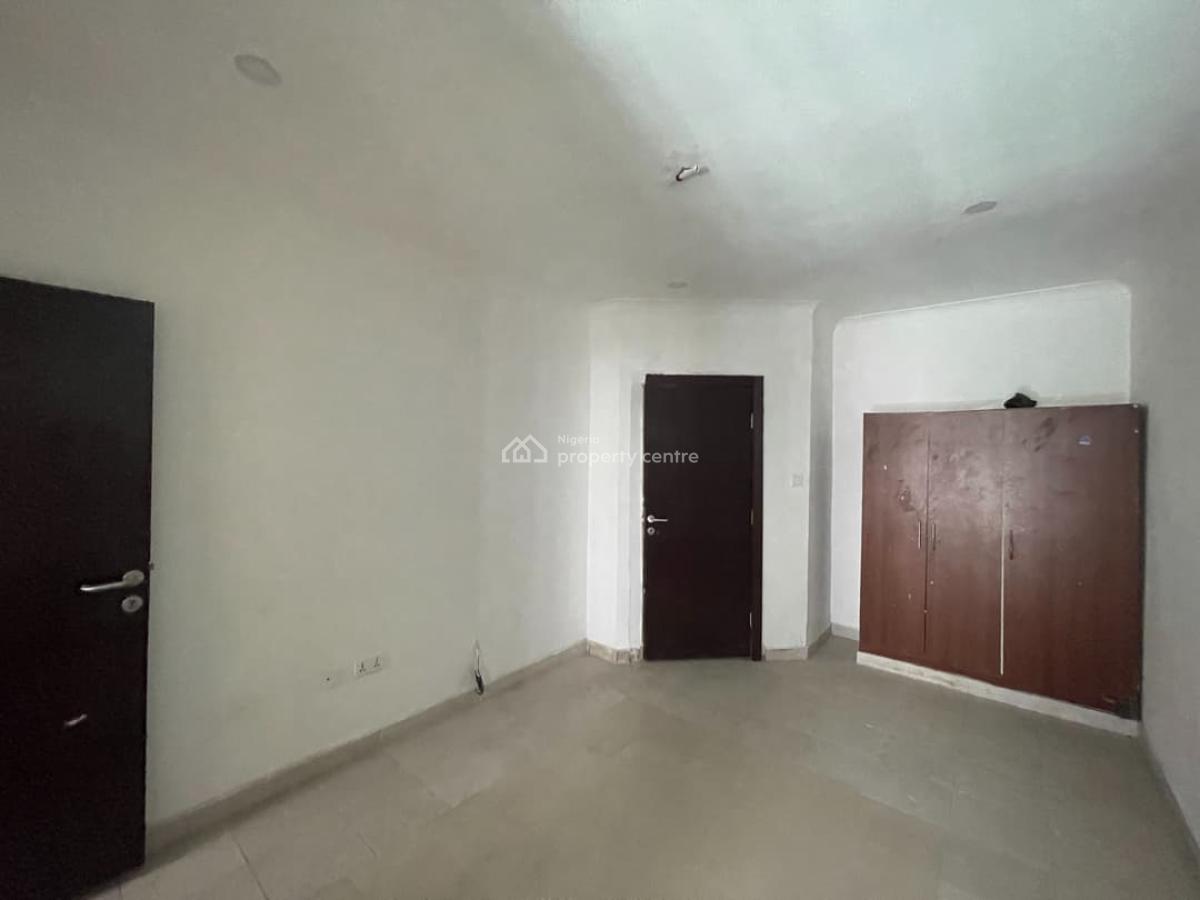 : 4 Bedroom Semi-detached Duplex (commercial Use), Lekki Phase 1, Lekki, Lagos, Semi-detached Duplex for Rent