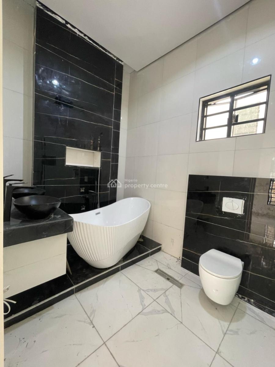 Spacious 5 Bedroom Fully Detached Duplex with Bq and Swimming Pool, Chevron, Lekki Phase 2, Lekki, Lagos, Detached Duplex for Sale