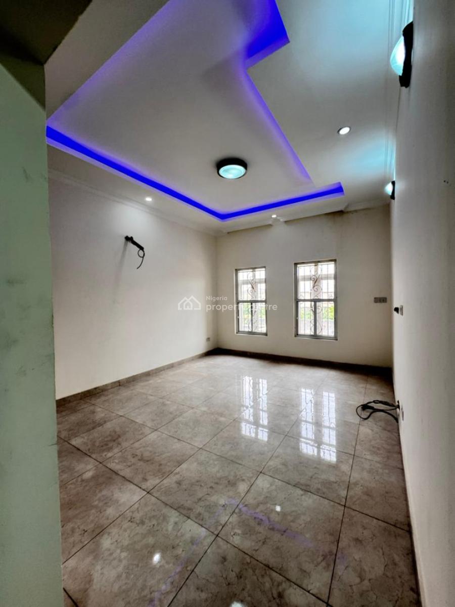 Exquisite  Very Spacious 5 Bedroom Detached Duplex with 2 Bq, Abraham Adesanya ( Secured,  Beautiful and Serene  Estate), Ajah, Lagos, Semi-detached Duplex for Rent