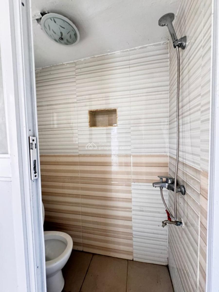 Exquisite  Very Spacious 5 Bedroom Detached Duplex with 2 Bq, Abraham Adesanya ( Secured,  Beautiful and Serene  Estate), Ajah, Lagos, Semi-detached Duplex for Rent