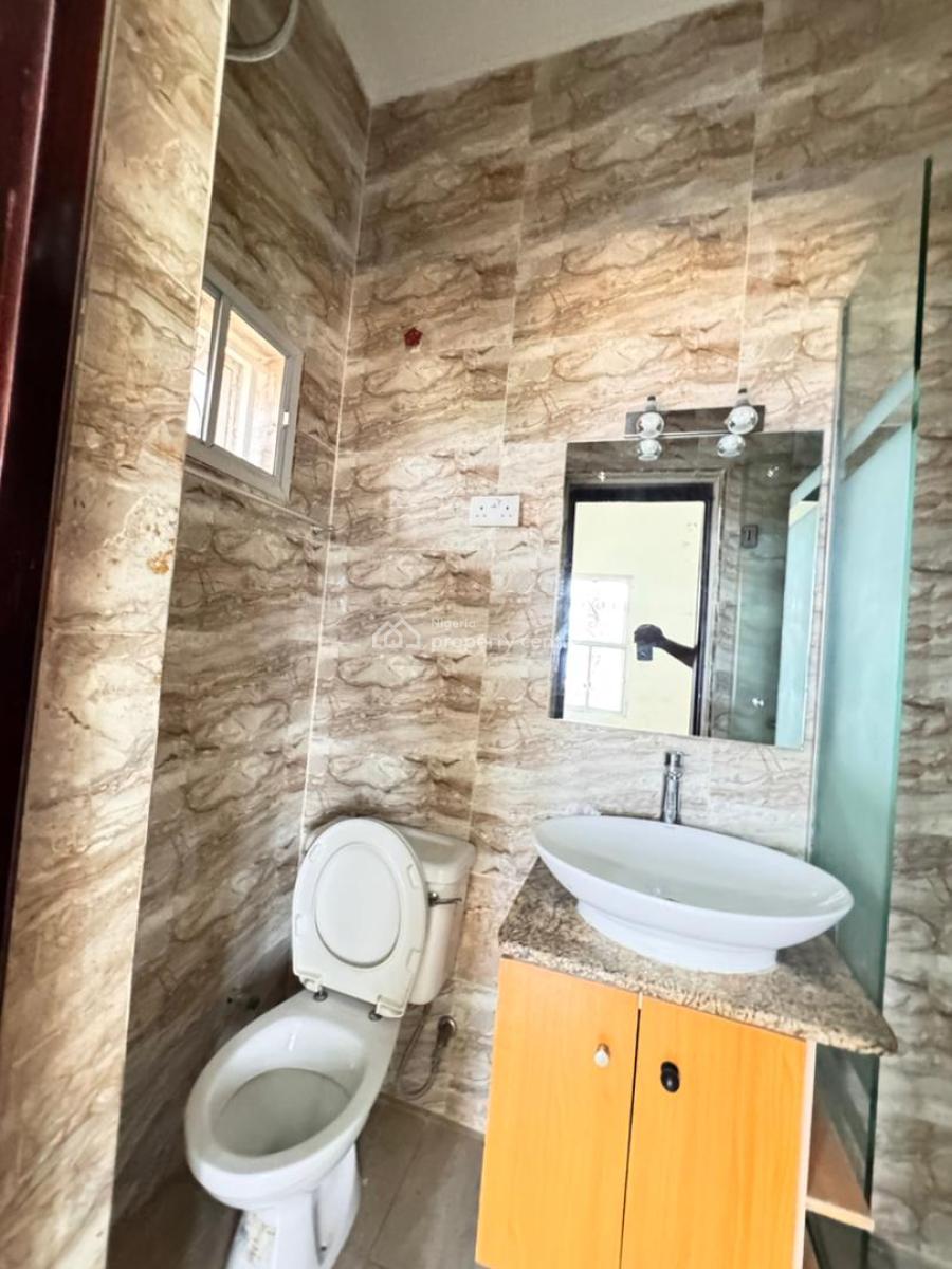 Exquisite  Very Spacious 5 Bedroom Detached Duplex with 2 Bq, Abraham Adesanya ( Secured,  Beautiful and Serene  Estate), Ajah, Lagos, Semi-detached Duplex for Rent