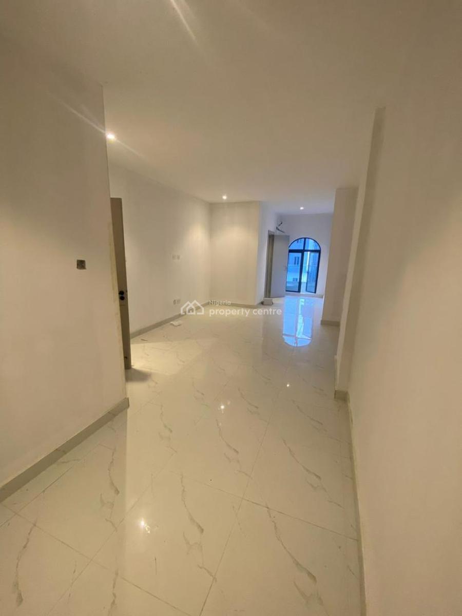 Luxury 2 and 3 Bedroom Maisonette, Freedom Way, Lekki Phase 1, Lekki, Lagos, Block of Flats for Sale