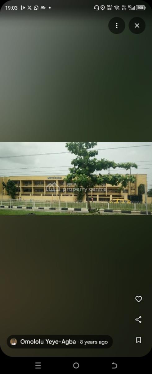 Commercial Building on 3700sqm, Directly on Ikorodu Road By Onipanu Bus Stop, Onipanu, Shomolu, Lagos, Commercial Property for Sale