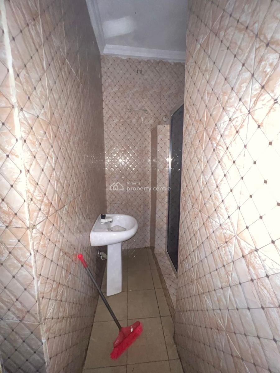 Master Bedroom, in an Estate, Badore, Ajah, Lagos, House for Rent