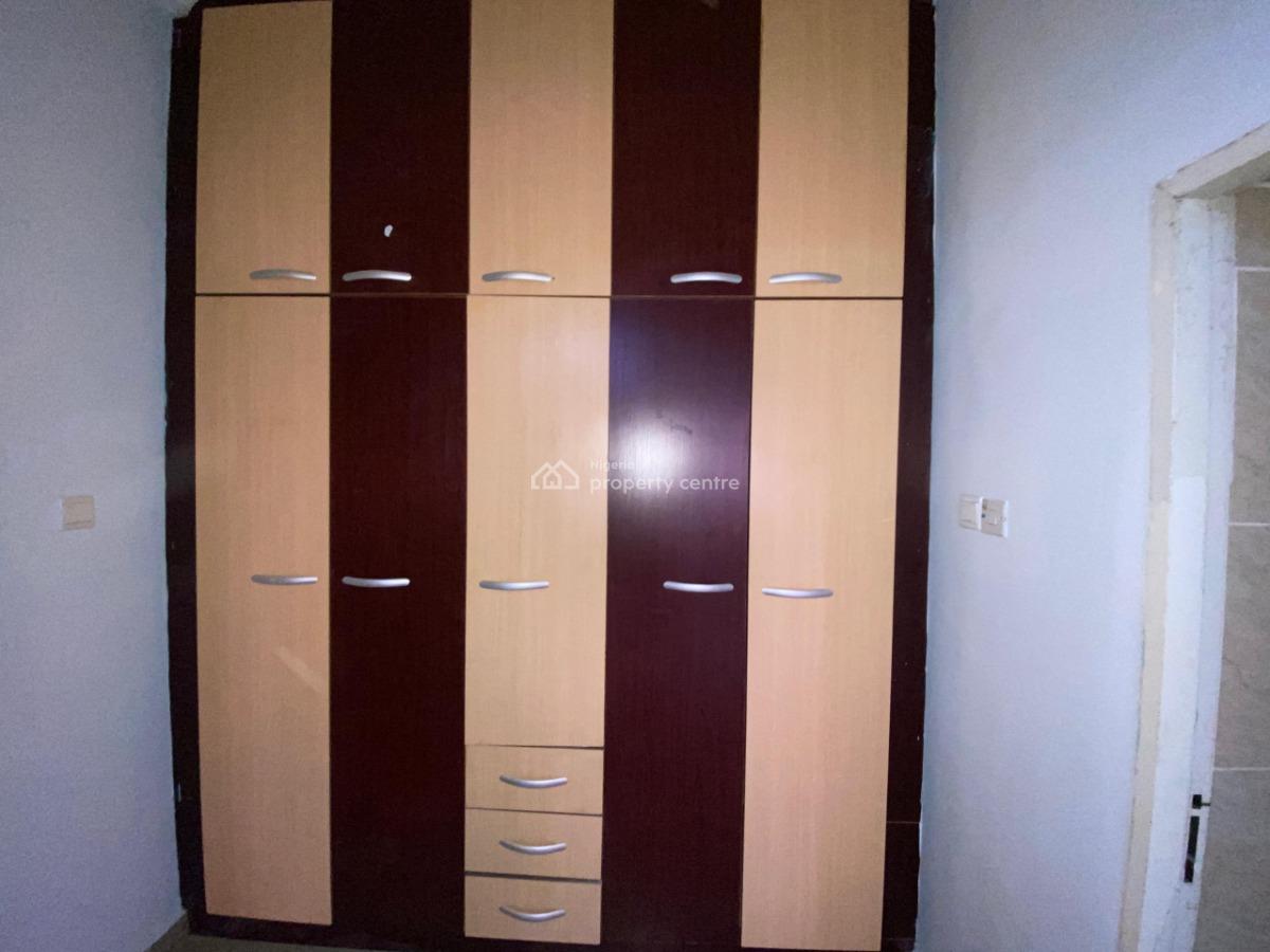 3 Bedroom Apartment, in a Secured Estate, Wuye, Abuja, Flat / Apartment for Rent