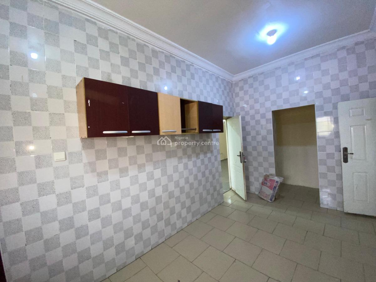 3 Bedroom Apartment, in a Secured Estate, Wuye, Abuja, Flat / Apartment for Rent