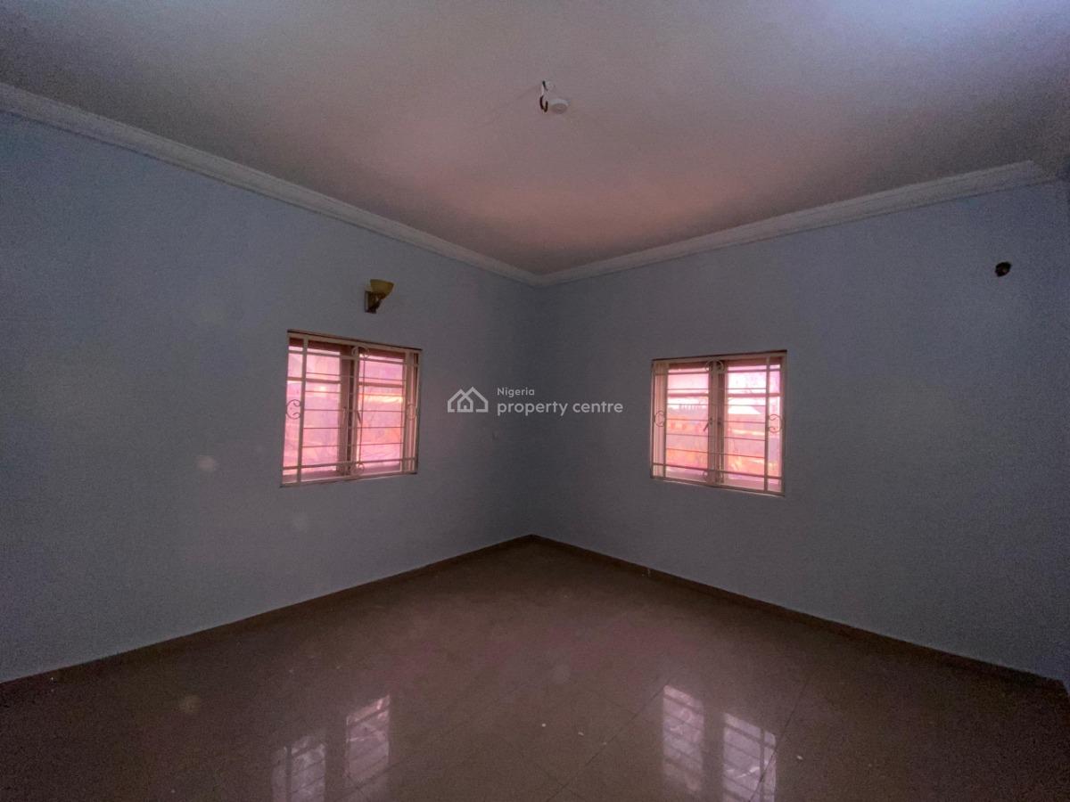 3 Bedroom Apartment, in a Secured Estate, Wuye, Abuja, Flat / Apartment for Rent