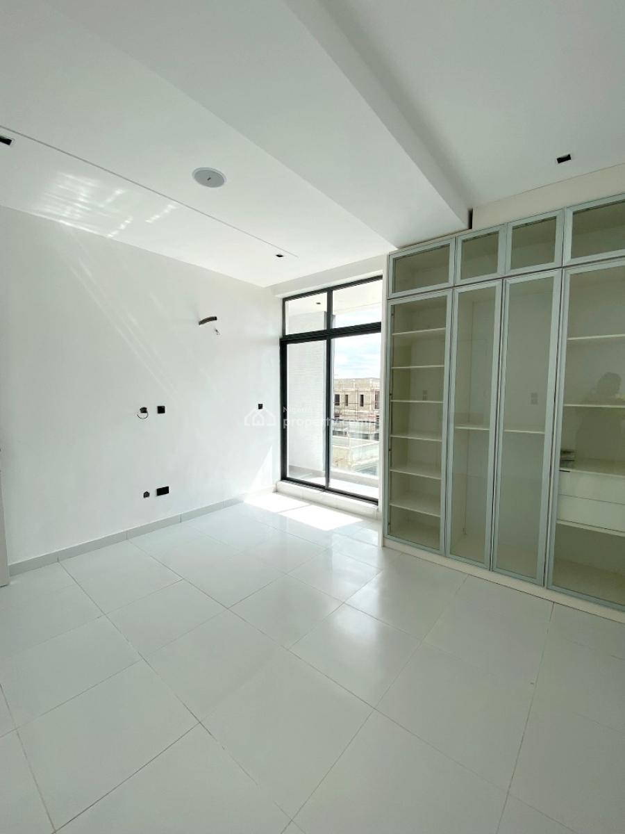 Elegant 2 Bedroom Apartment with Modern Features, Palm Spring Road, Ikate Elegushi, Lekki, Lagos, Flat / Apartment for Sale